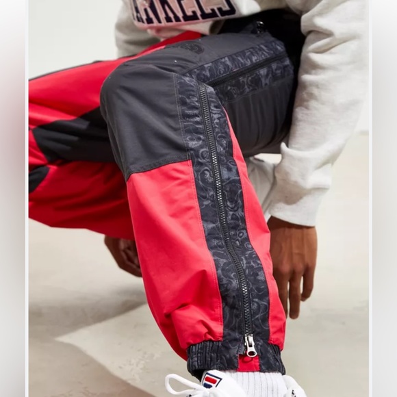 NWT Unisex The North Face 94 Rage Rain Pant - Picture 3 of 11